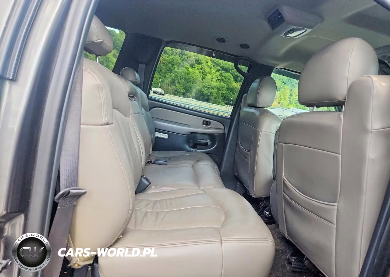 2001 Chevrolet Suburban K1500 VIN:3GNFK16T91G142394 - 11