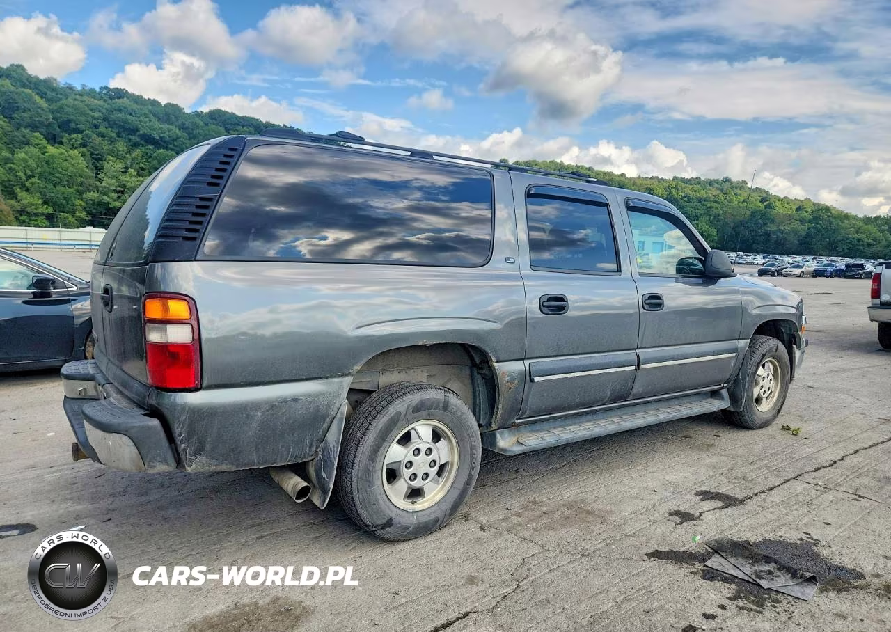 2001 Chevrolet Suburban K1500 VIN:3GNFK16T91G142394 - 3