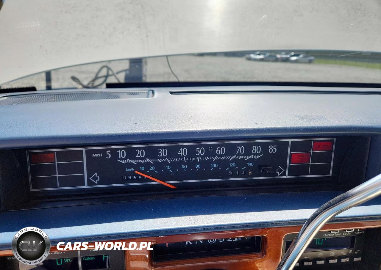 1990 Cadillac Deville VIN:1G6CD5335L4300766 - 9