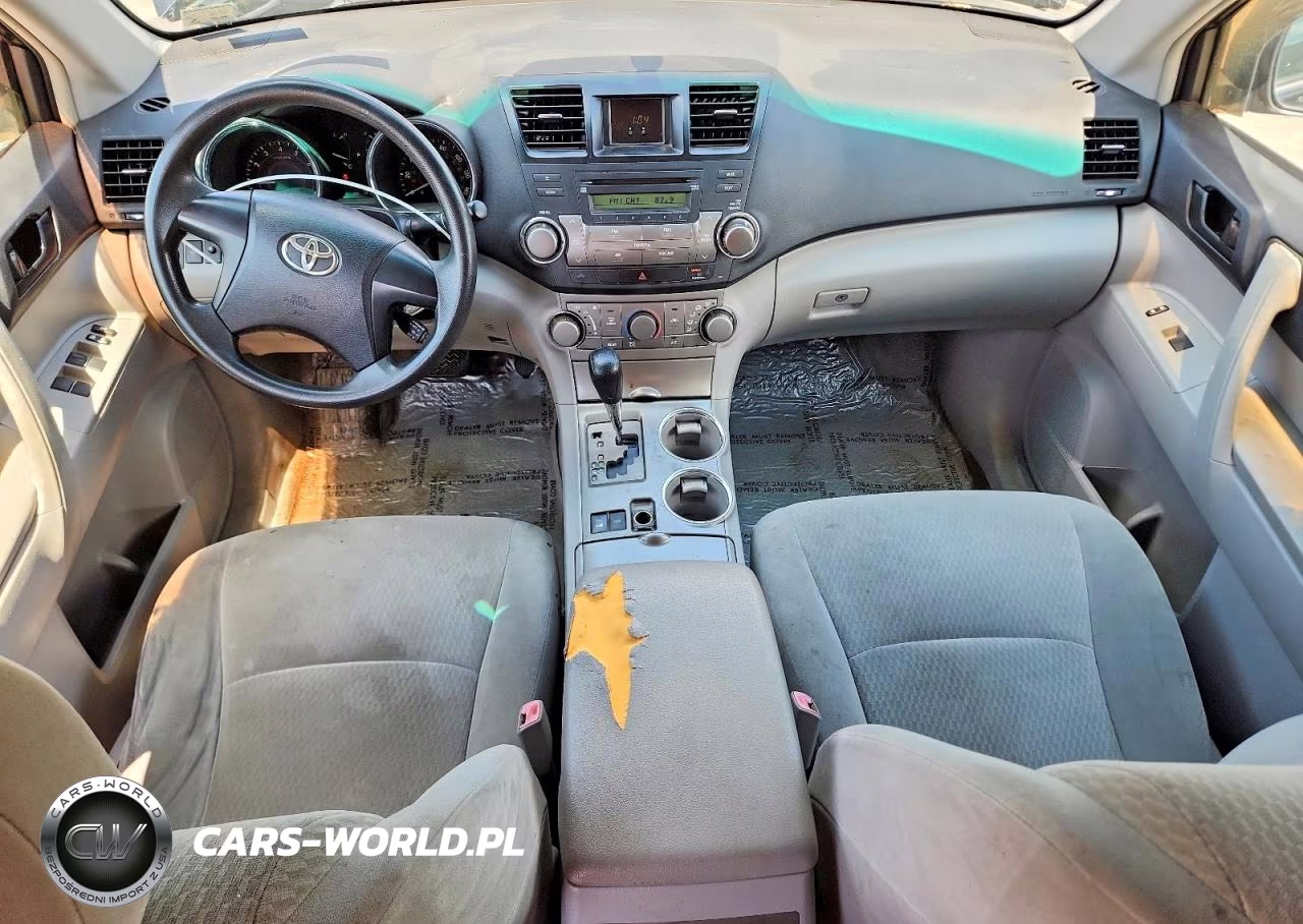 2010 Toyota Highlander Base VIN:5TDBK3EH0AS031881 - 8