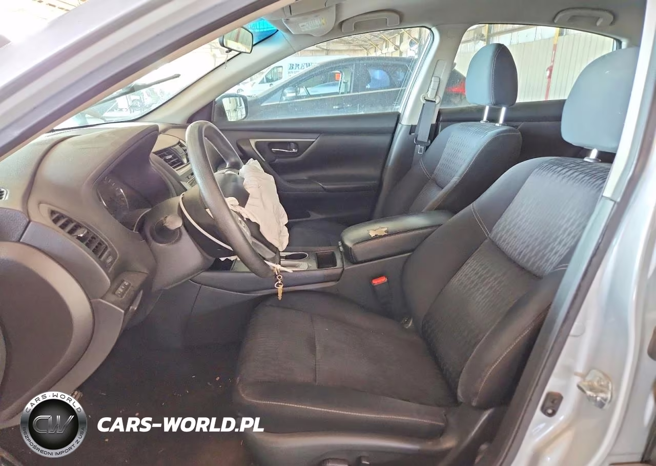 2017 Nissan Altima VIN:1N4AL3AP2HN344250 - 7