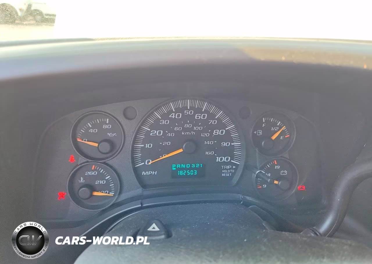2007 Chevrolet Express G1500 VIN:1GCFG15X771114907 - 9