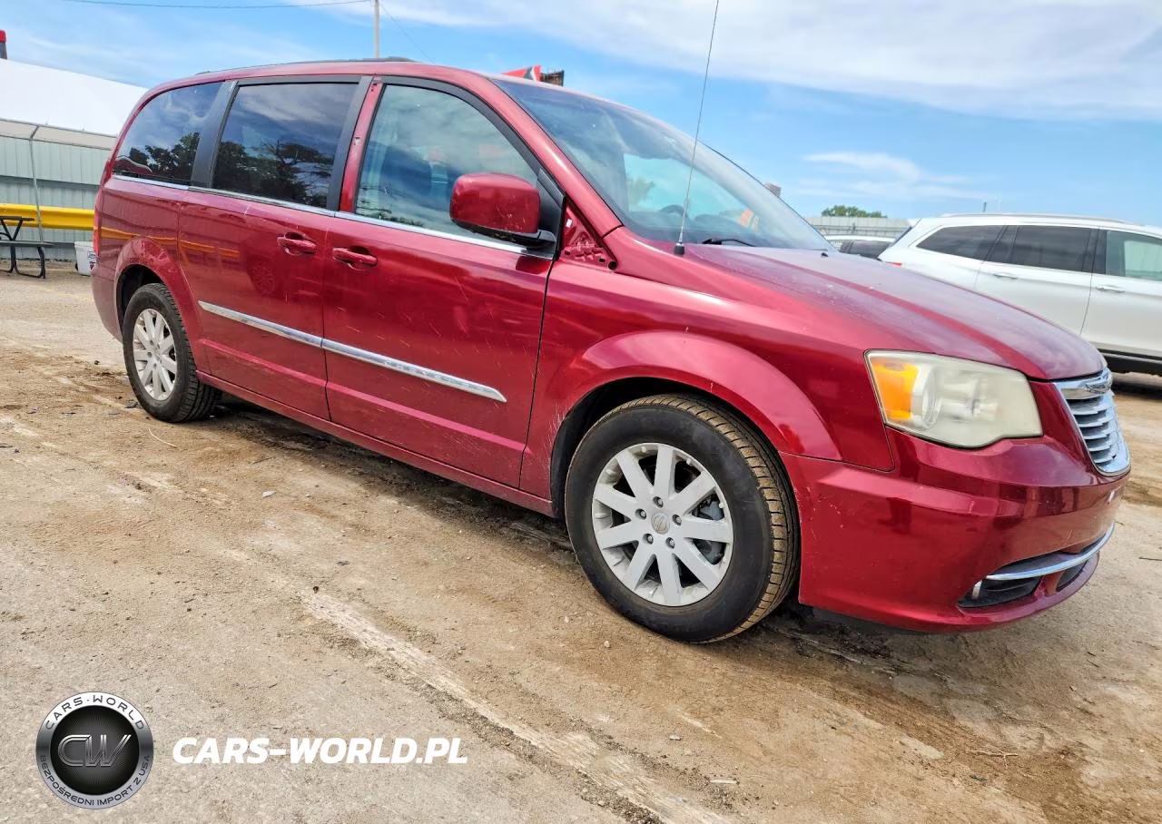 2015 Chrysler Town & Country Touring VIN:2C4RC1BG0FR715227 - 4