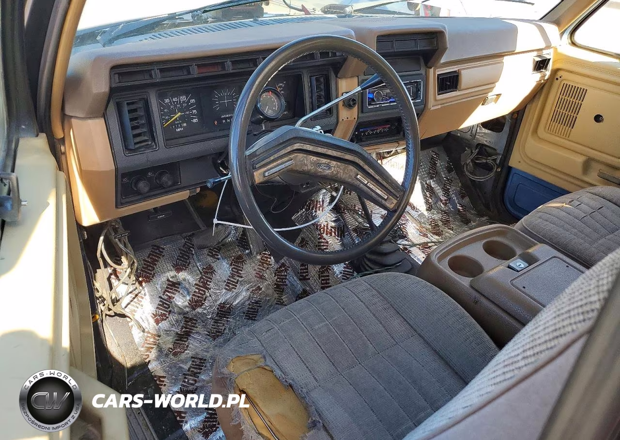 1985 Ford Bronco U100 VIN:1FMDU15H1FLB02419 - 8