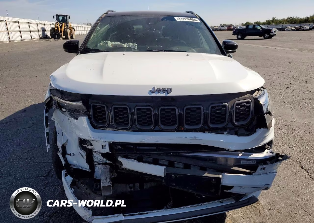 2025 Jeep Compass Limited VIN:3C4NJDCNXST515675 - 5