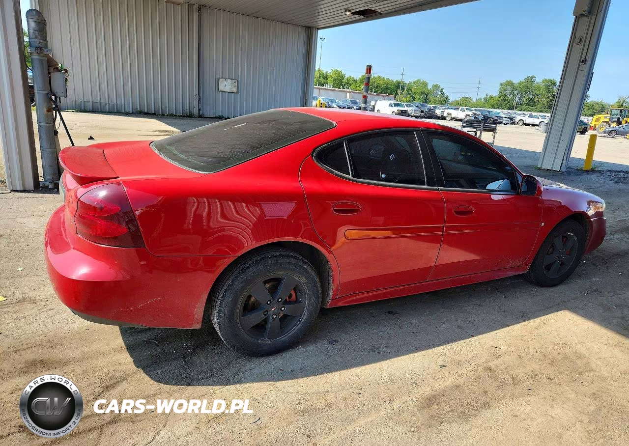 2008 Pontiac Grand Prix VIN:2G2WP552181129642 - 3
