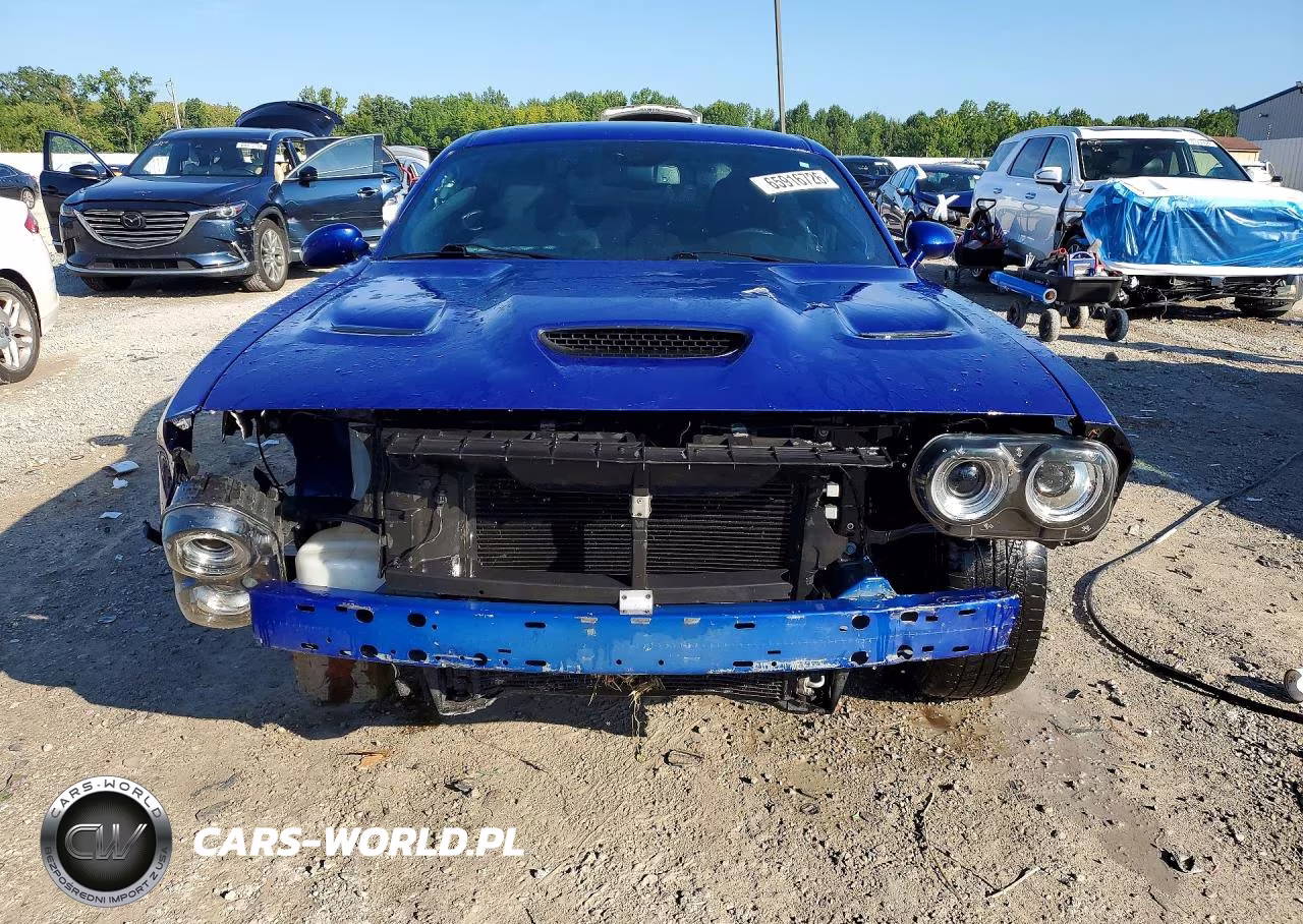 2019 Dodge Challenger Sxt VIN:2C3CDZAG7KH752315 - 5