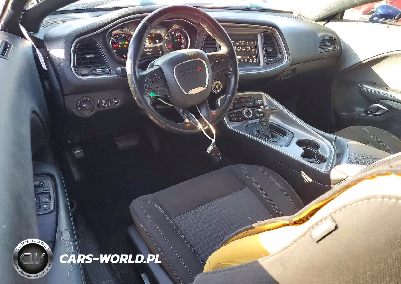 2019 Dodge Challenger Sxt VIN:2C3CDZAG7KH752315 - 8