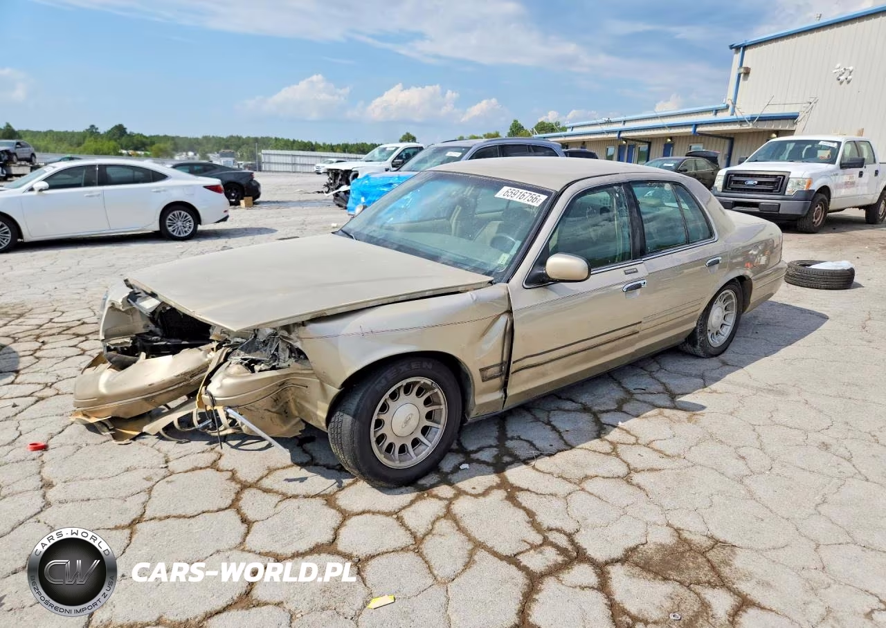 1999 Ford Crown Victoria Lx – zdjęcie 1 z 12
