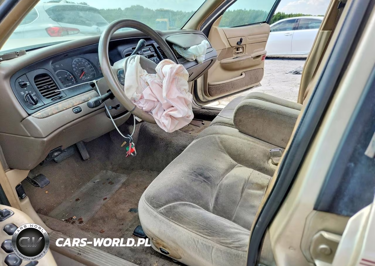 1999 Ford Crown Victoria Lx VIN:2FAFP74W9XX128087 - 7