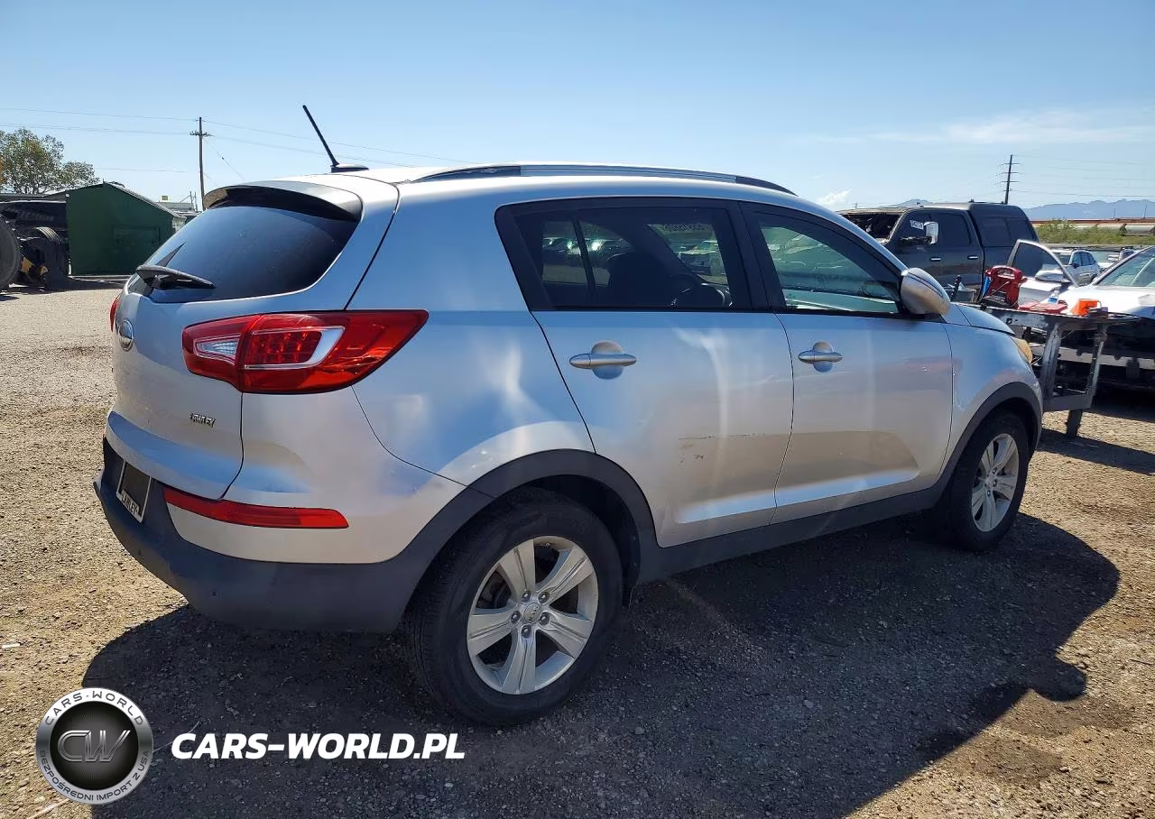 2013 Kia Sportage Base VIN:KNDPB3A21D7457858 - 3