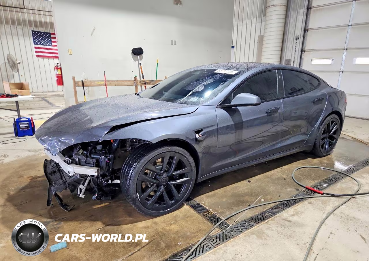 2022 Tesla Model S
