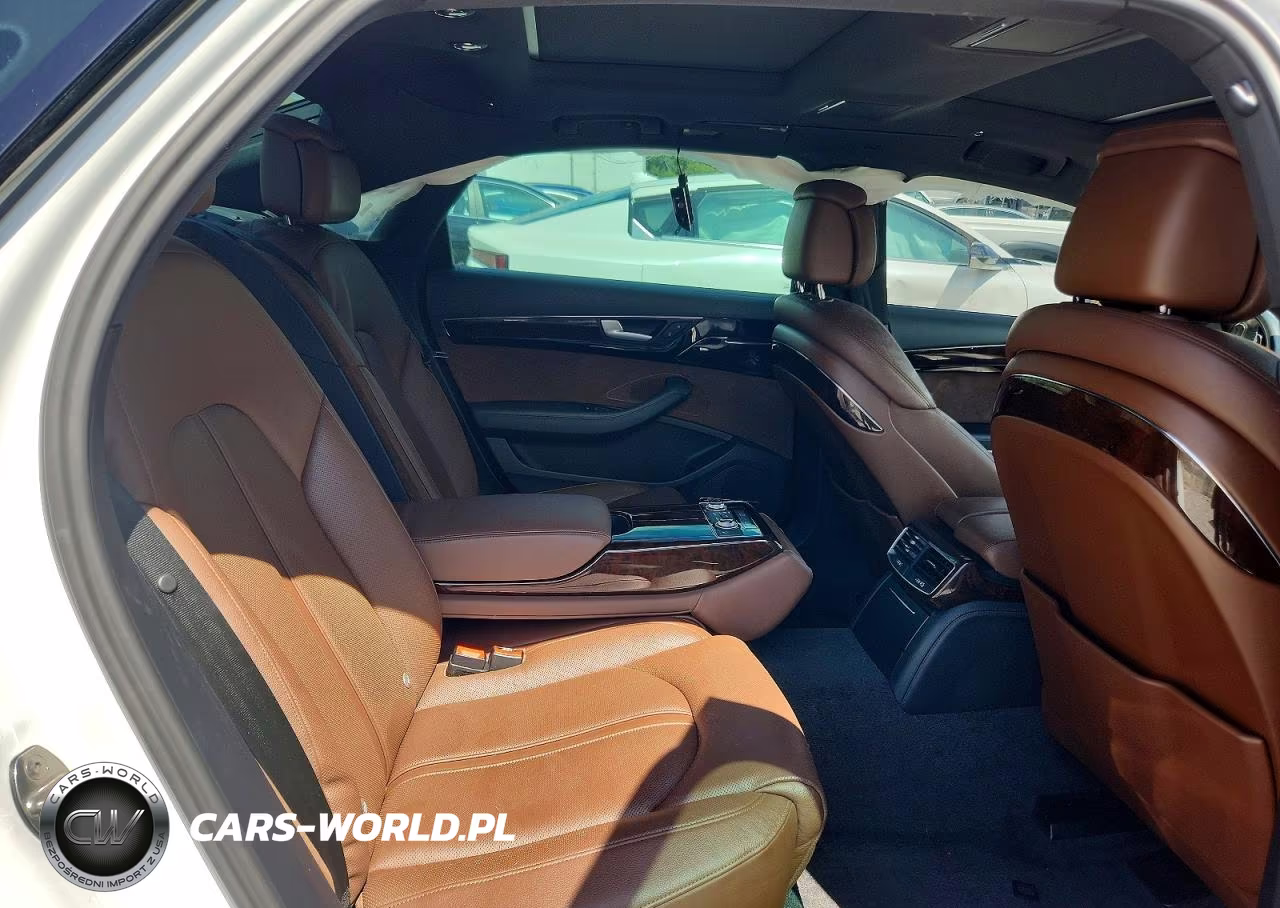 2015 Audi A8 L Quattro VIN:WAU32AFD1FN005871 - 10