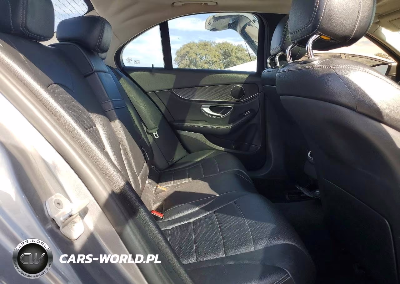 2015 Mercedes-Benz C 300 VIN:55SWF4JBXFU058352 - 10