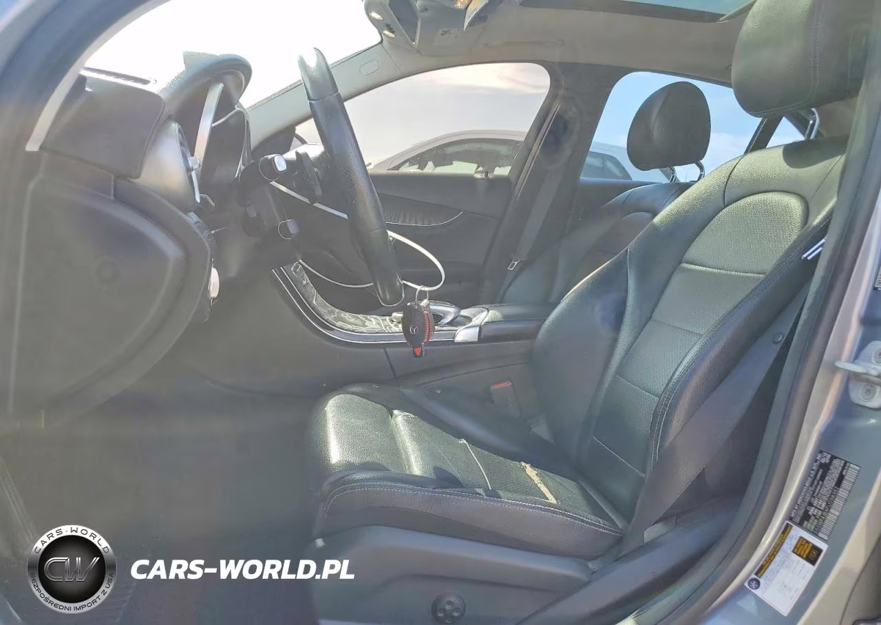 2015 Mercedes-Benz C 300 VIN:55SWF4JBXFU058352 - 7