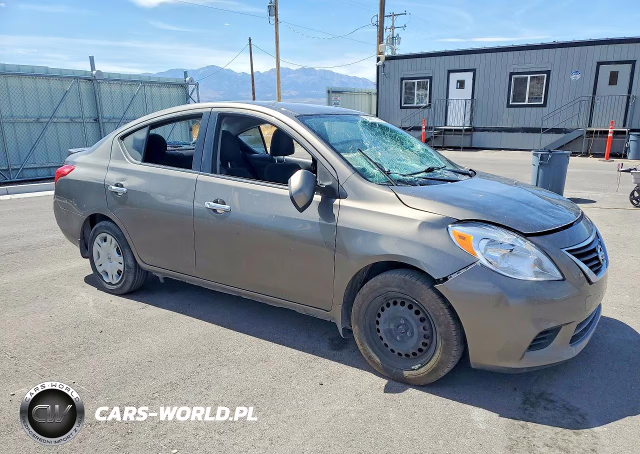 2013 Nissan Versa 1.6 S VIN:3N1CN7AP4DL853936 - 4