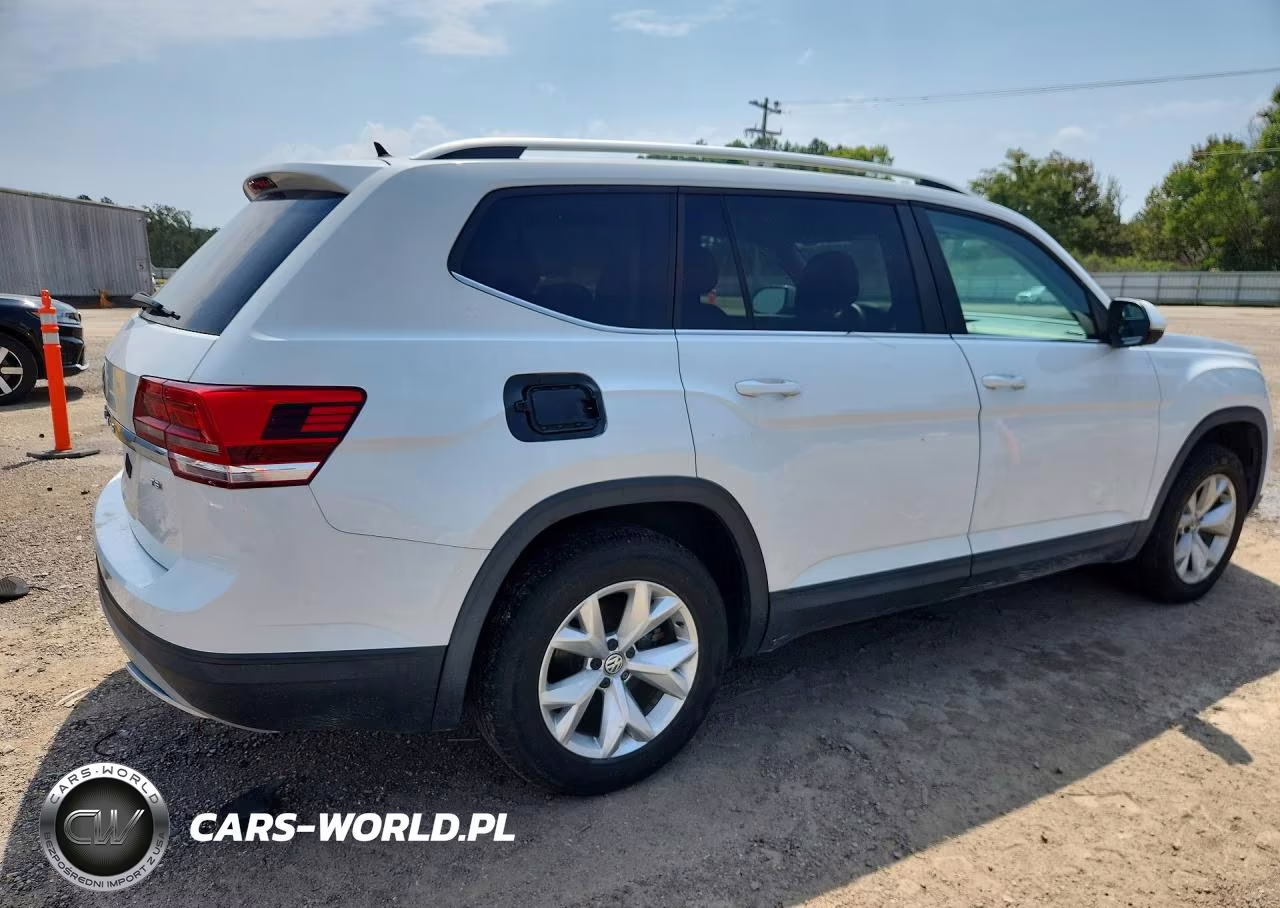 2018 Volkswagen Atlas S VIN:1V2AP2CA3JC582609 - 3