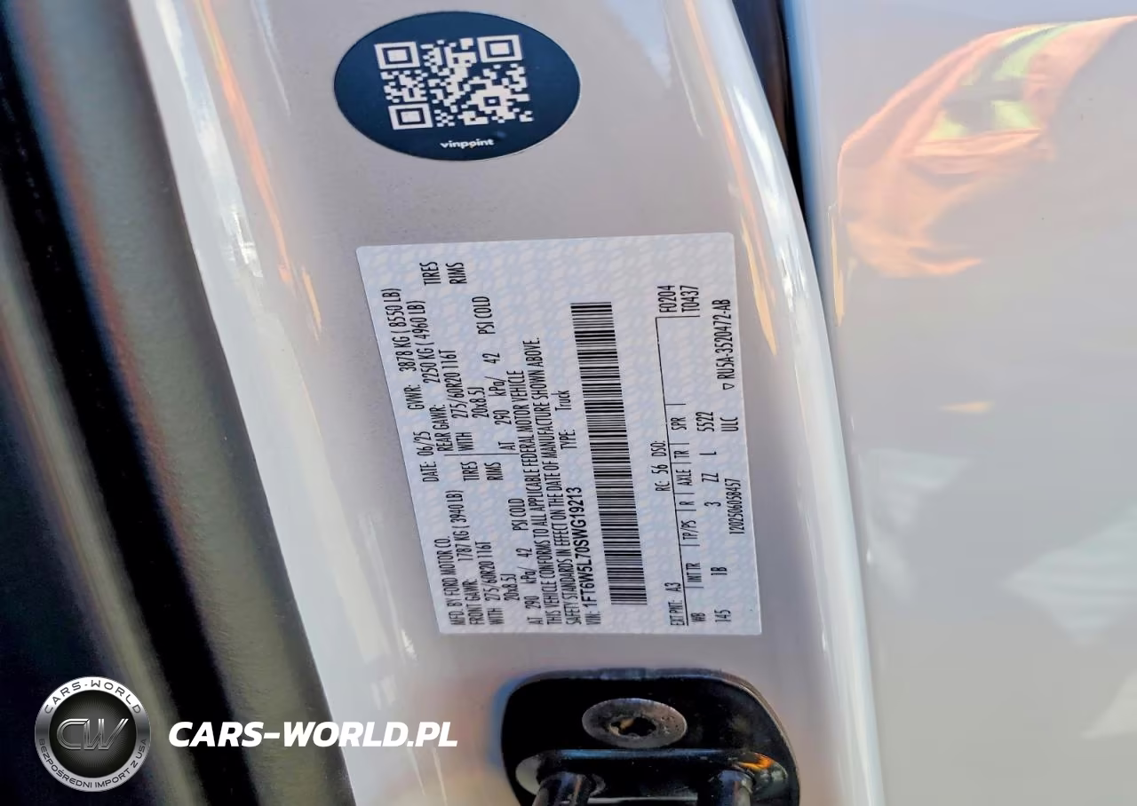 2025 Ford F150 Lightning Lariat VIN:1FT6W5L70SWG19213 - 12