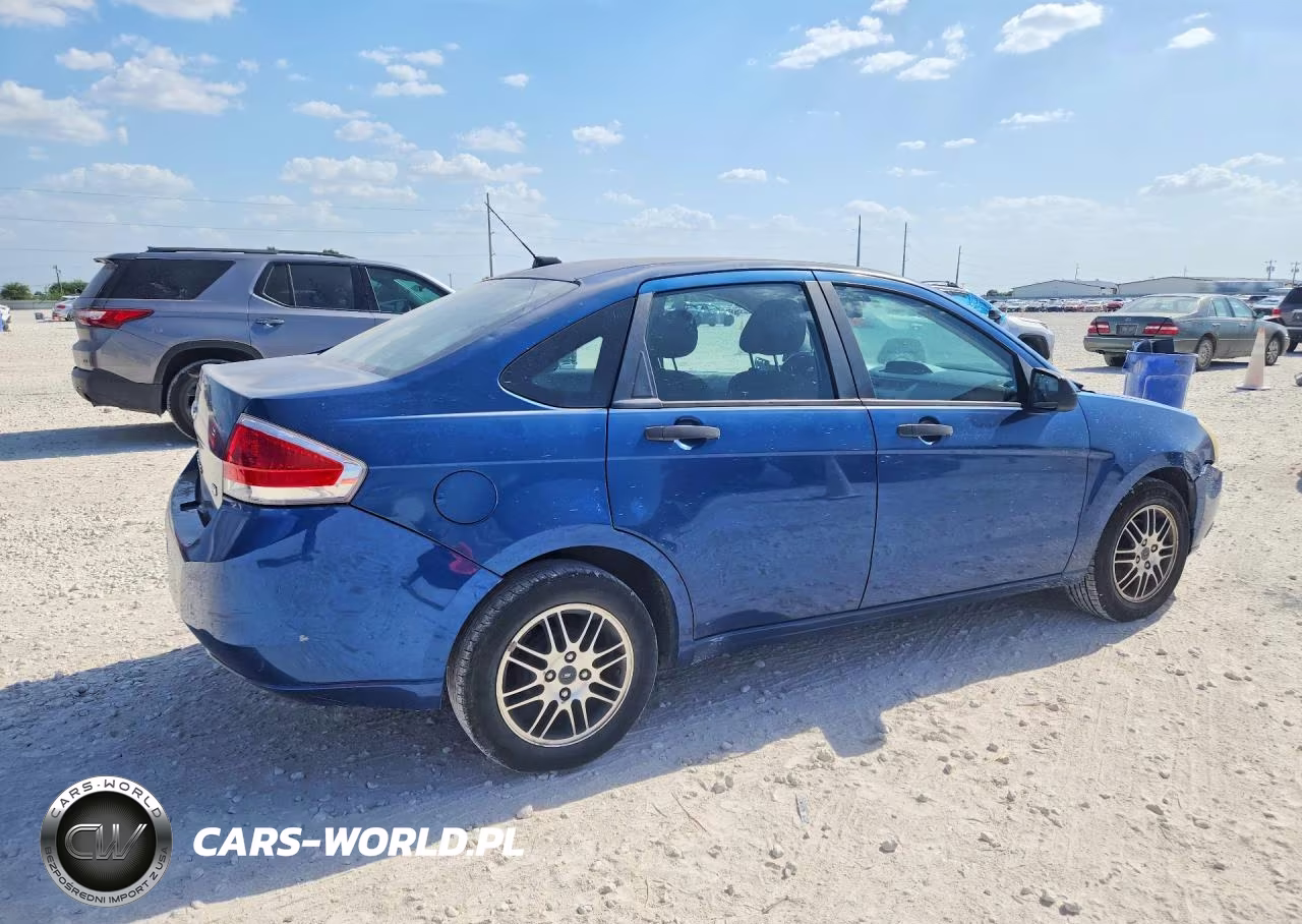 2009 Ford Focus Se VIN:1FAHP35N39W179011 - 3
