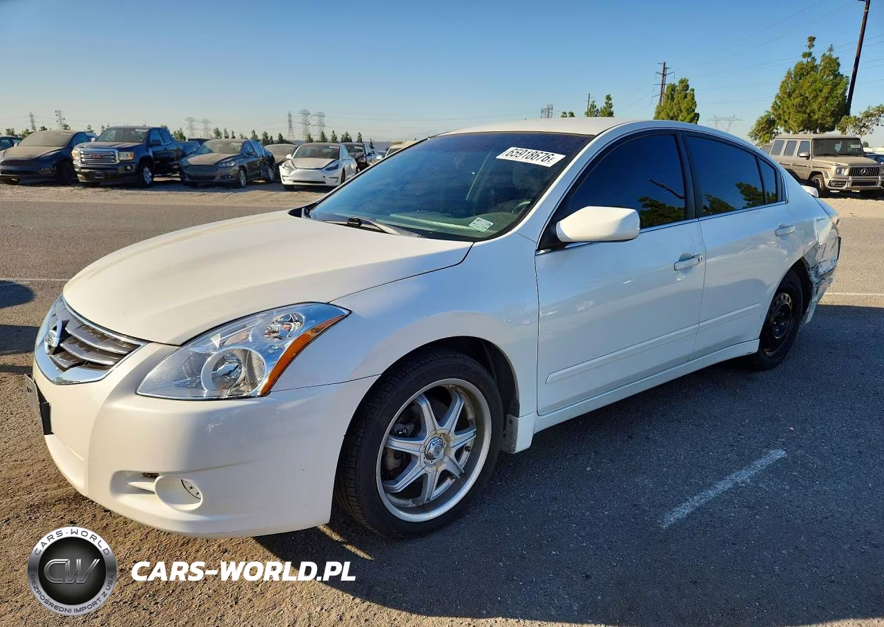 2011 Nissan Altima 2.5 – zdjęcie 1 z 13