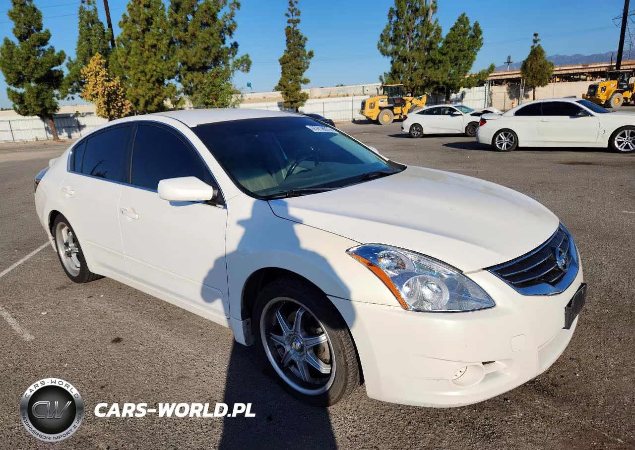 2011 Nissan Altima 2.5 VIN:1N4AL2AP7BN436990 - 4