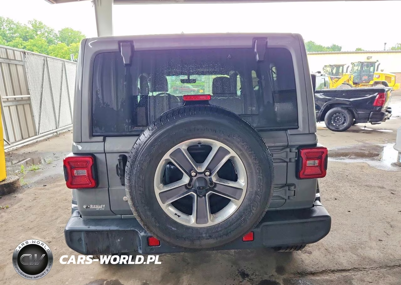 2018 Jeep Wrangler Unlimited Sahara VIN:1C4HJXEG4JW274248 - 6