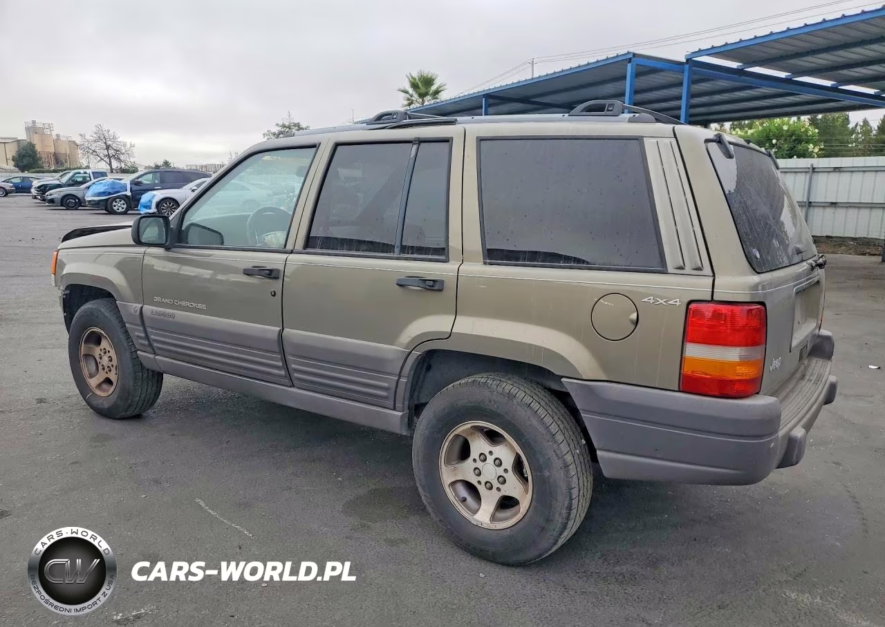 1996 Jeep Grand Cherokee Laredo VIN:1J4GZ58Y9TC330082 - 2