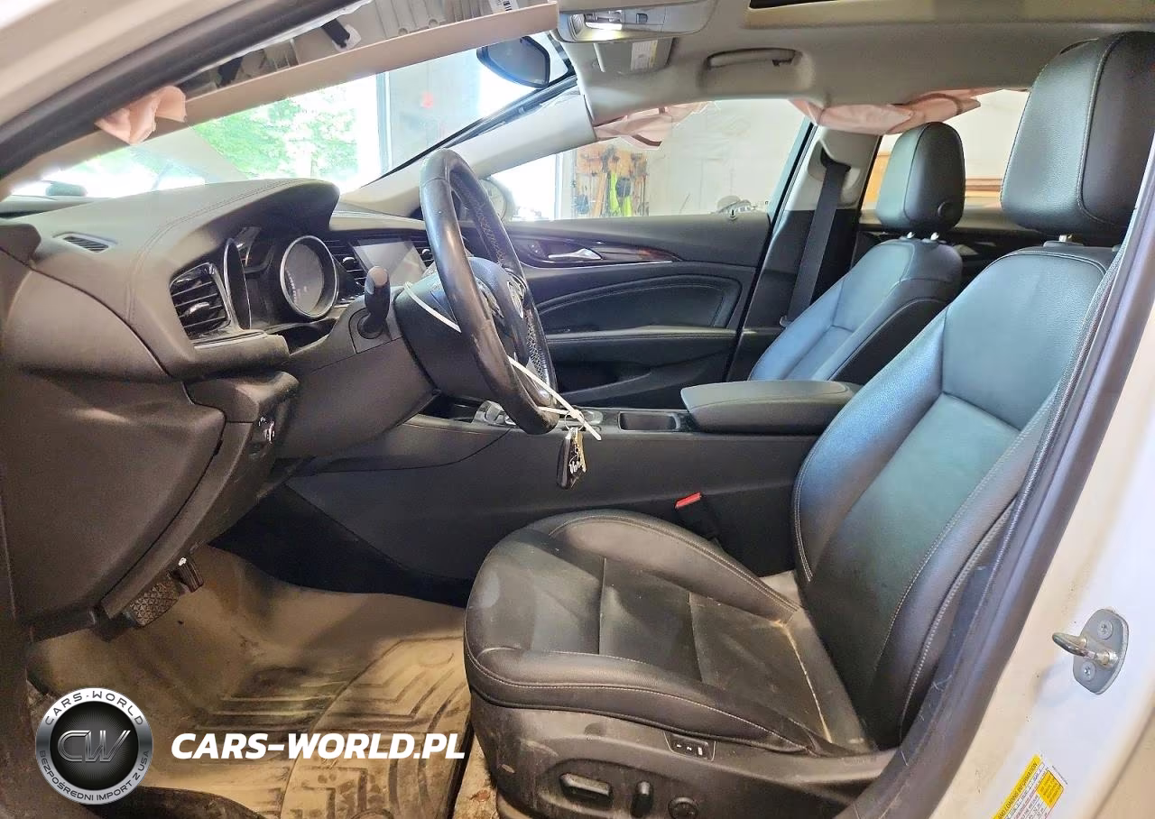 2018 Buick Regal Tourx Essence VIN:W04GV8SX8J1076080 - 7