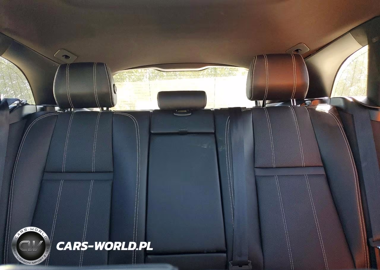2020 Land Rover Range Rover Velar R-Dynamic S VIN:SALYK2EX7LA257565 - 10