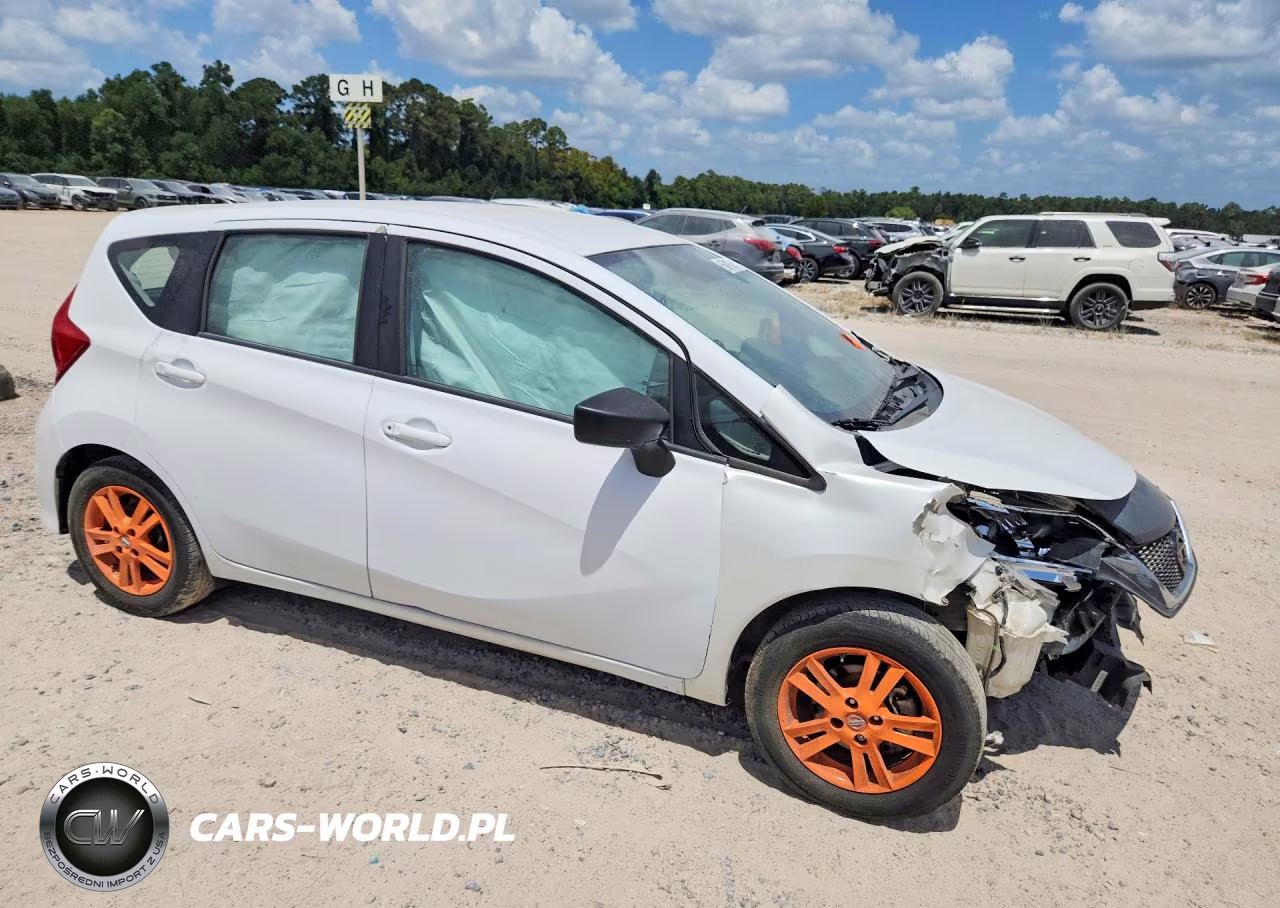 2017 Nissan Versa Note S Plus VIN:3N1CE2CP7HL361598 - 4