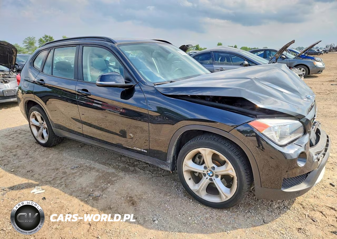 2013 BMW X1 xDrive35I VIN:WBAVM5C57DVV91092 - 4