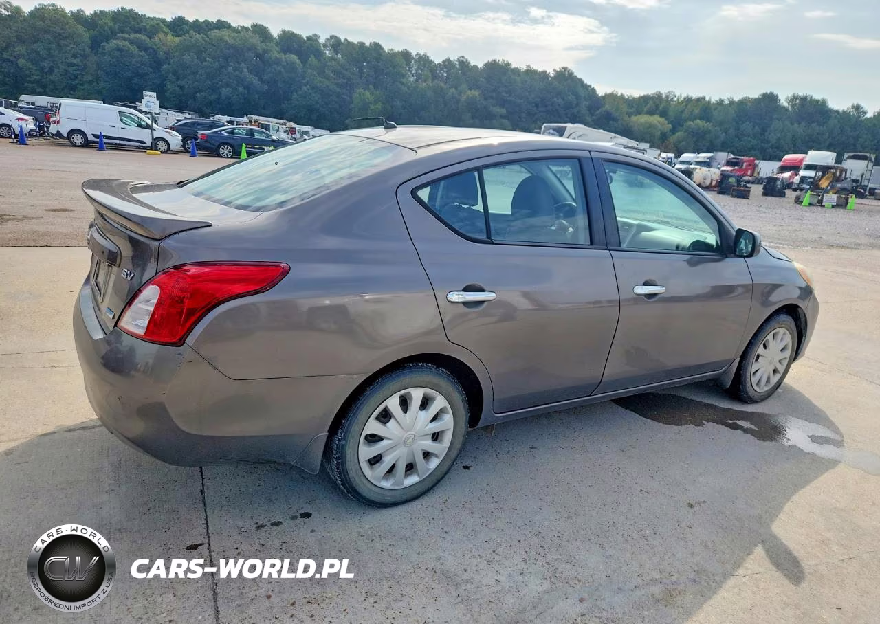 2013 Nissan Versa 1.6 S VIN:3N1CN7AP5DL871023 - 3