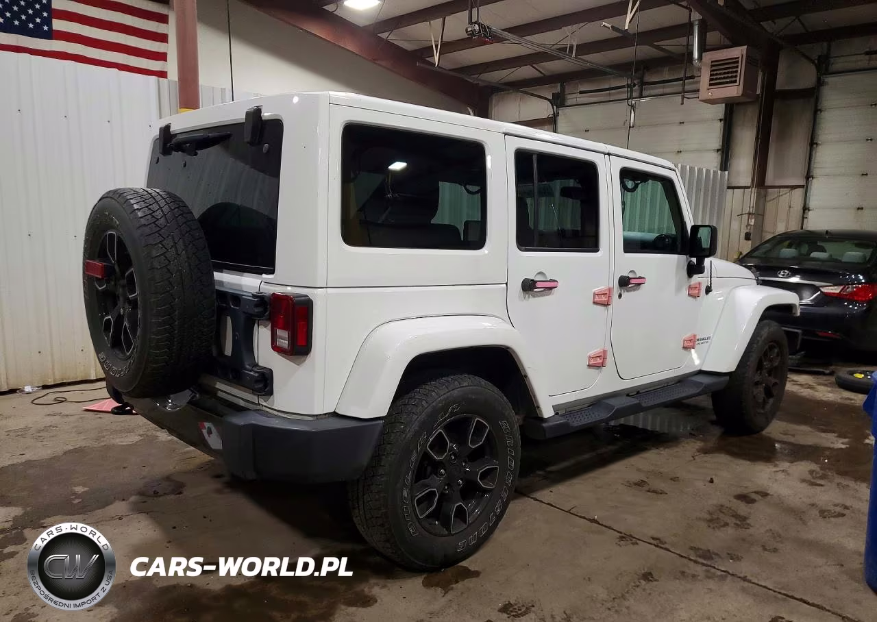 2017 Jeep Wrangler Unlimited Sahara VIN:1C4BJWEG9HL679503 - 3