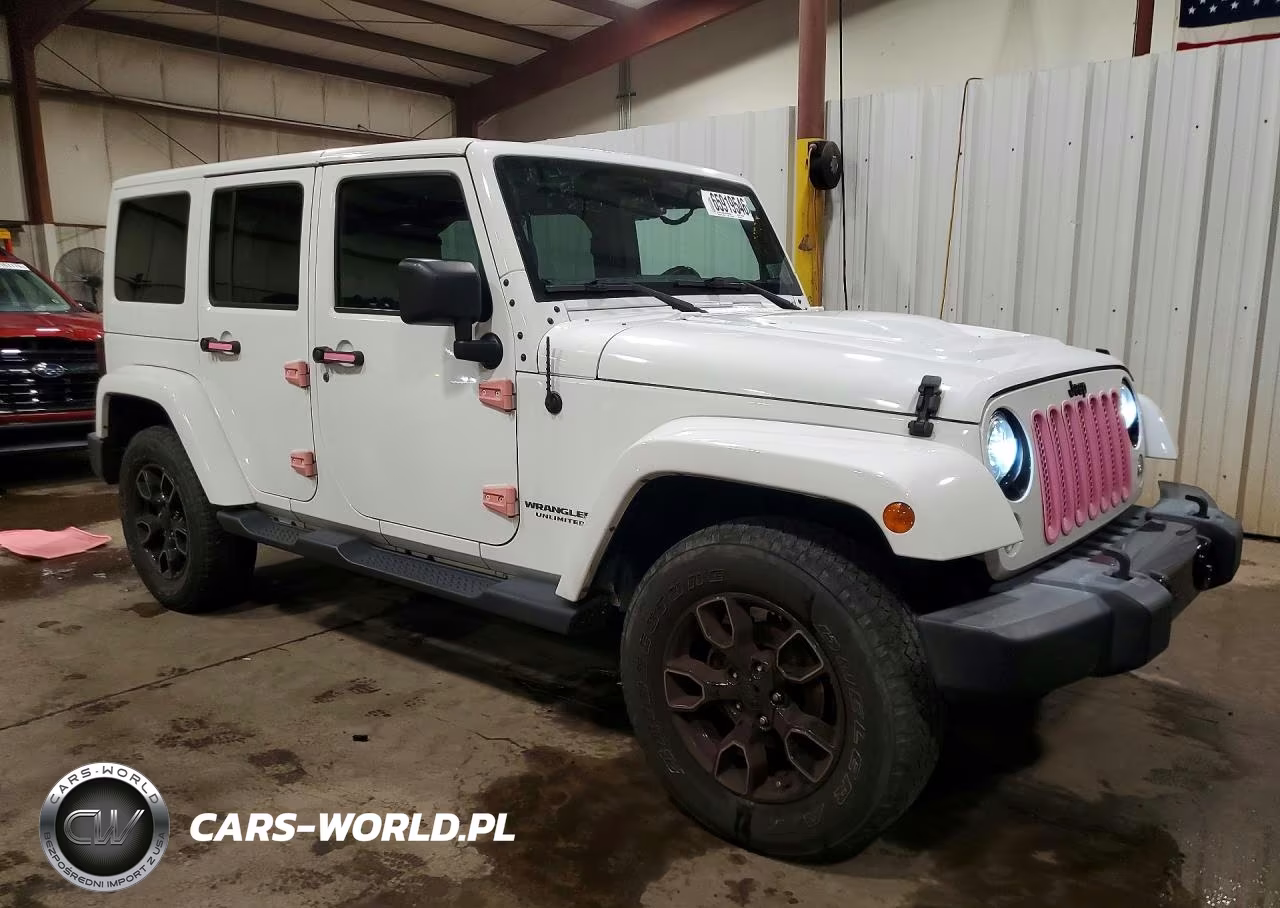 2017 Jeep Wrangler Unlimited Sahara VIN:1C4BJWEG9HL679503 - 4