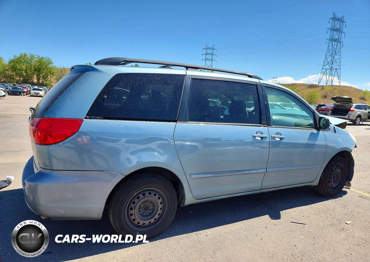 2008 Toyota Sienna Le 8-Passenger VIN:5TDZK23C48S183379 - 3