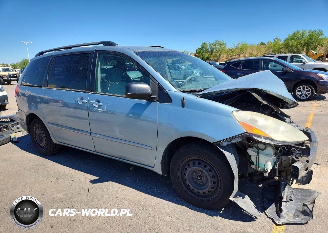 2008 Toyota Sienna Le 8-Passenger VIN:5TDZK23C48S183379 - 4