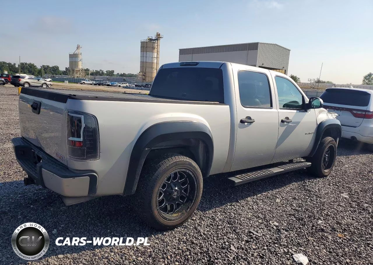 2007 GMC New Sierra Denali VIN:2GTEK638071683188 - 3