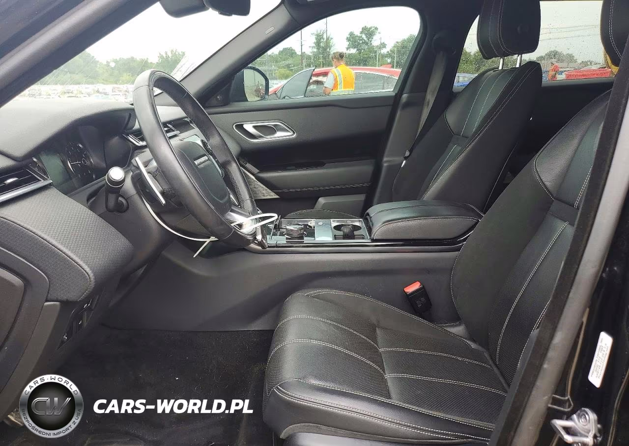 2020 Land Rover Range Rover Velar R-Dynamic S VIN:SALYK2EX9LA240119 - 7