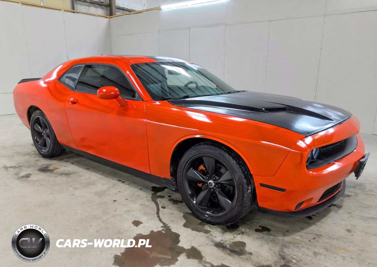 2017 Dodge Challenger Sxt VIN:2C3CDZAGXHH542803 - 4