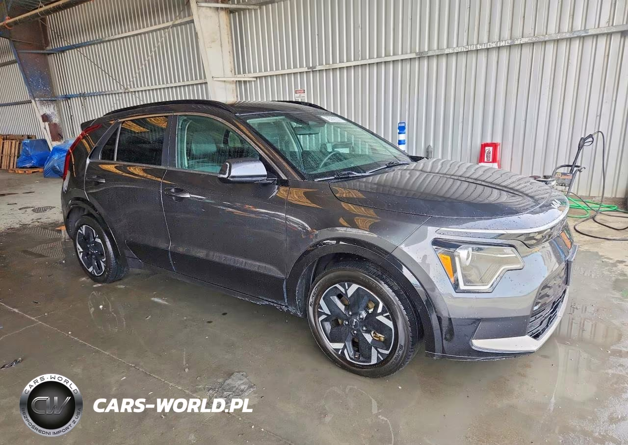 2023 Kia Niro Wind VIN:KNDCR3L16P5045627 - 4