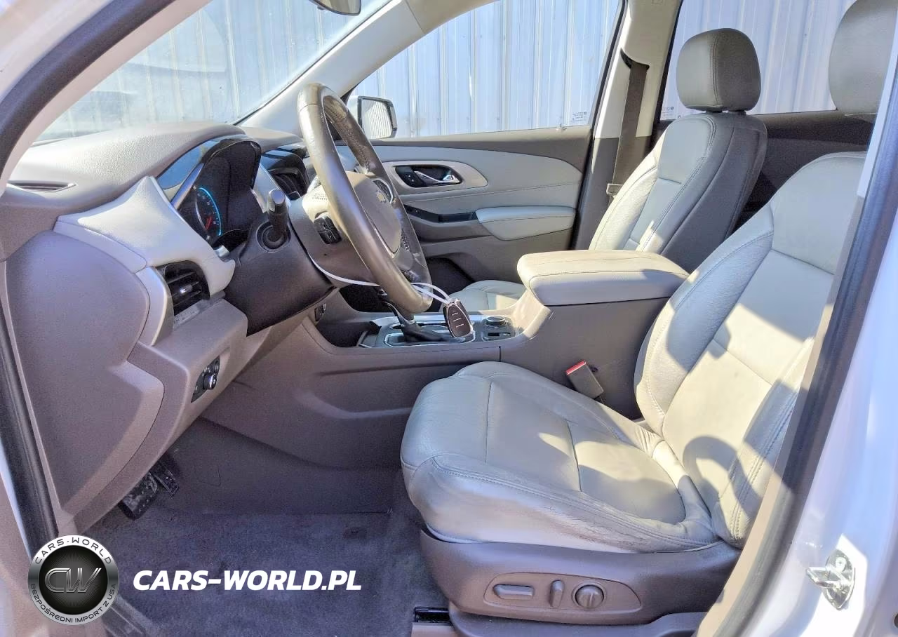 2018 Chevrolet Traverse Lt VIN:1GNERGKW8JJ104986 - 7