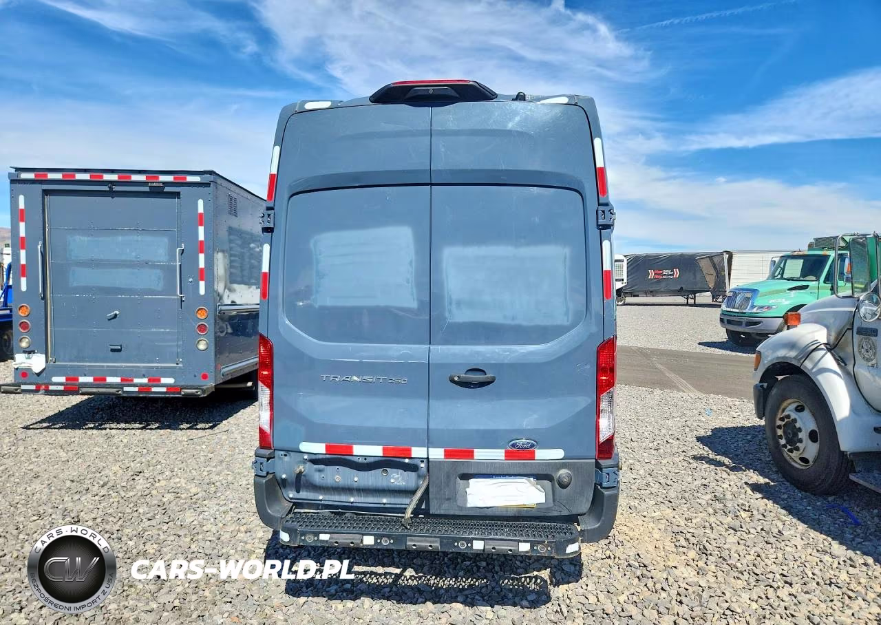 2020 Ford Transit T-250 VIN:1FTBR3X84LKB03992 - 6