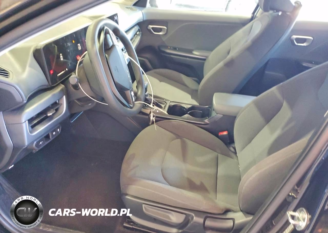 2025 Kia K4 Lxs VIN:3KPFT4DE2SE060807 - 7