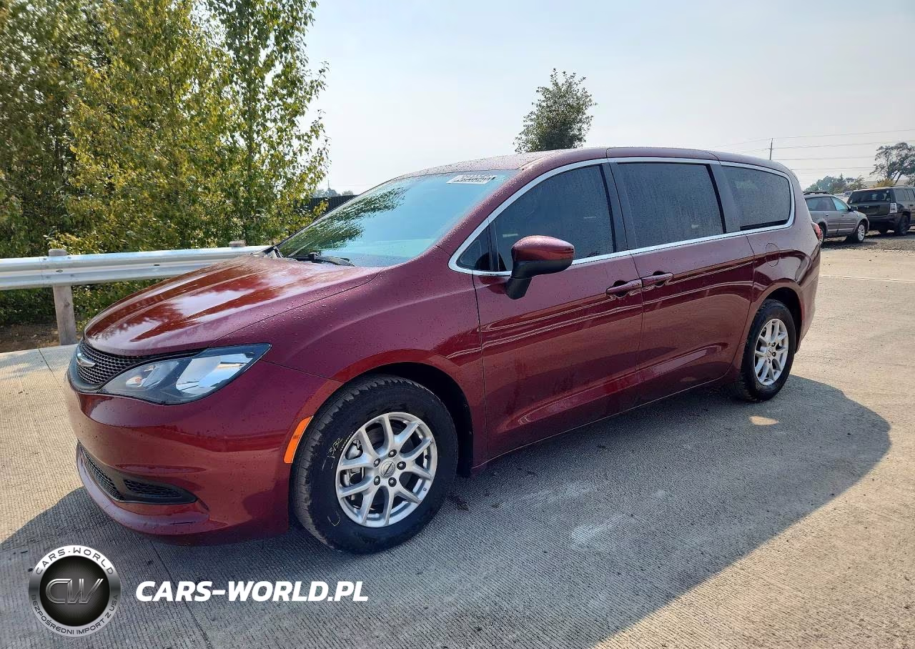 2022 Chrysler Voyager Lx VIN:2C4RC1CGXNR223124 - 1