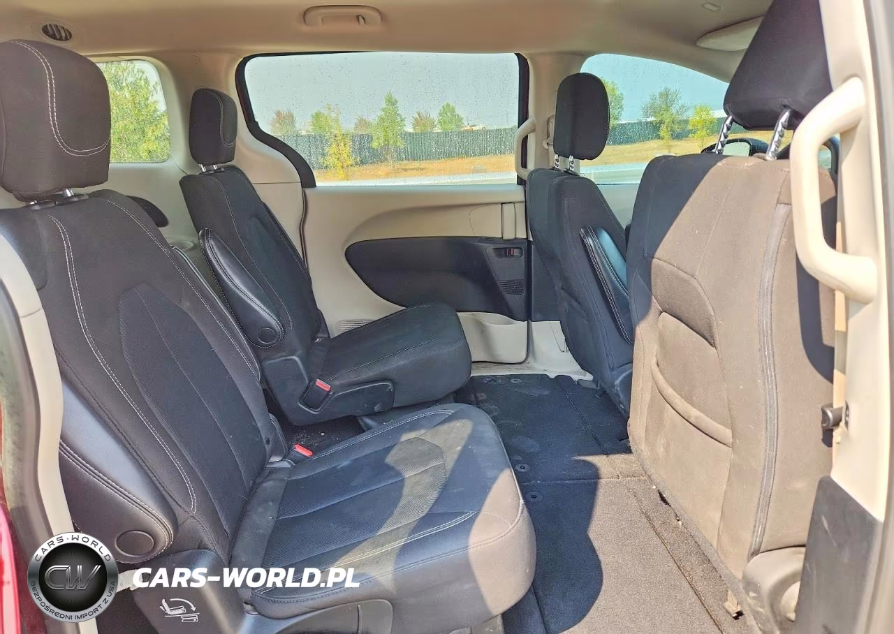 2022 Chrysler Voyager Lx VIN:2C4RC1CGXNR223124 - 11