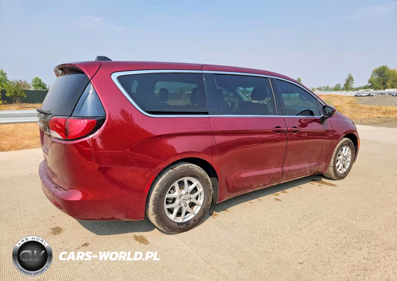 2022 Chrysler Voyager Lx VIN:2C4RC1CGXNR223124 - 3