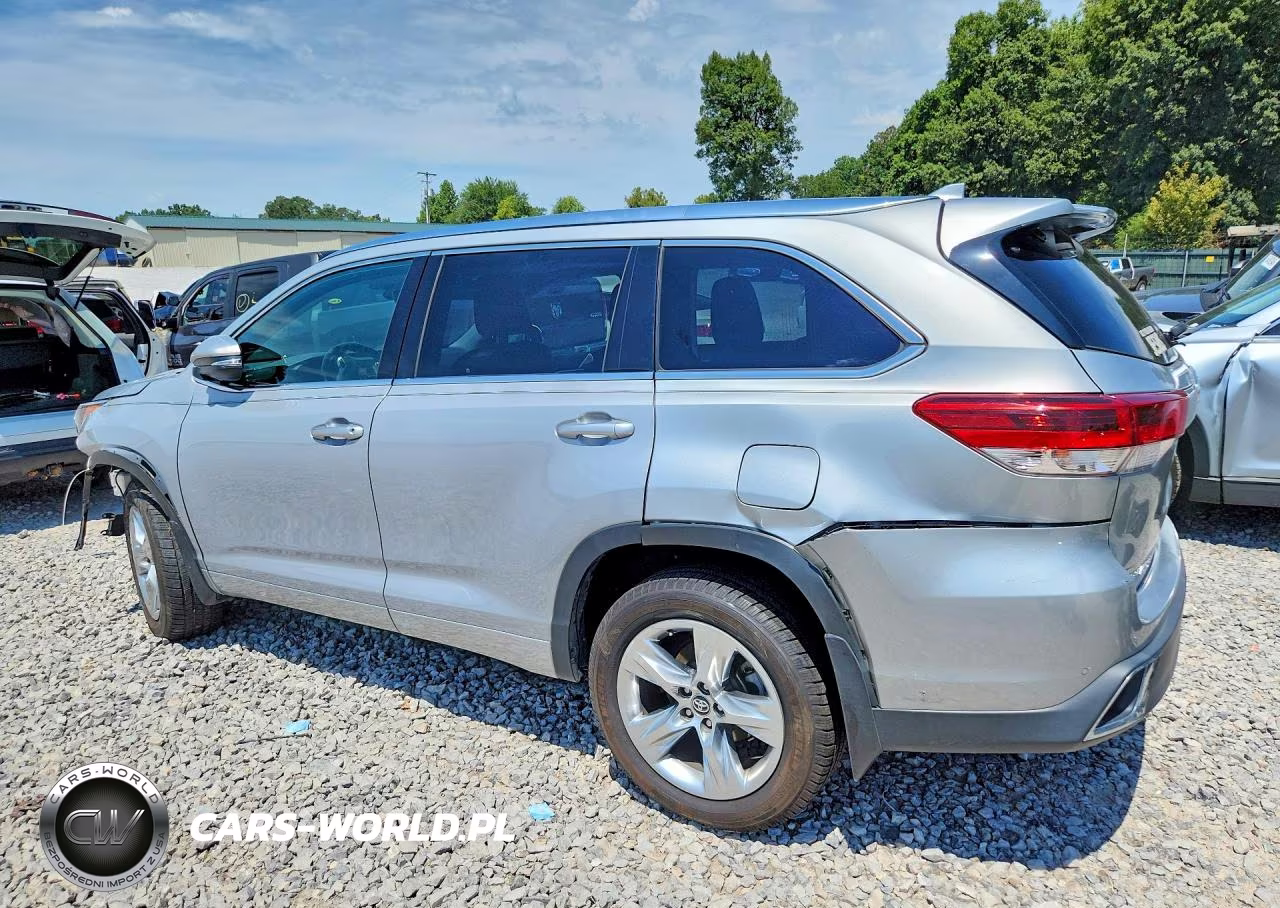 2018 Toyota Highlander Limited VIN:5TDDZRFH7JS826853 - 2