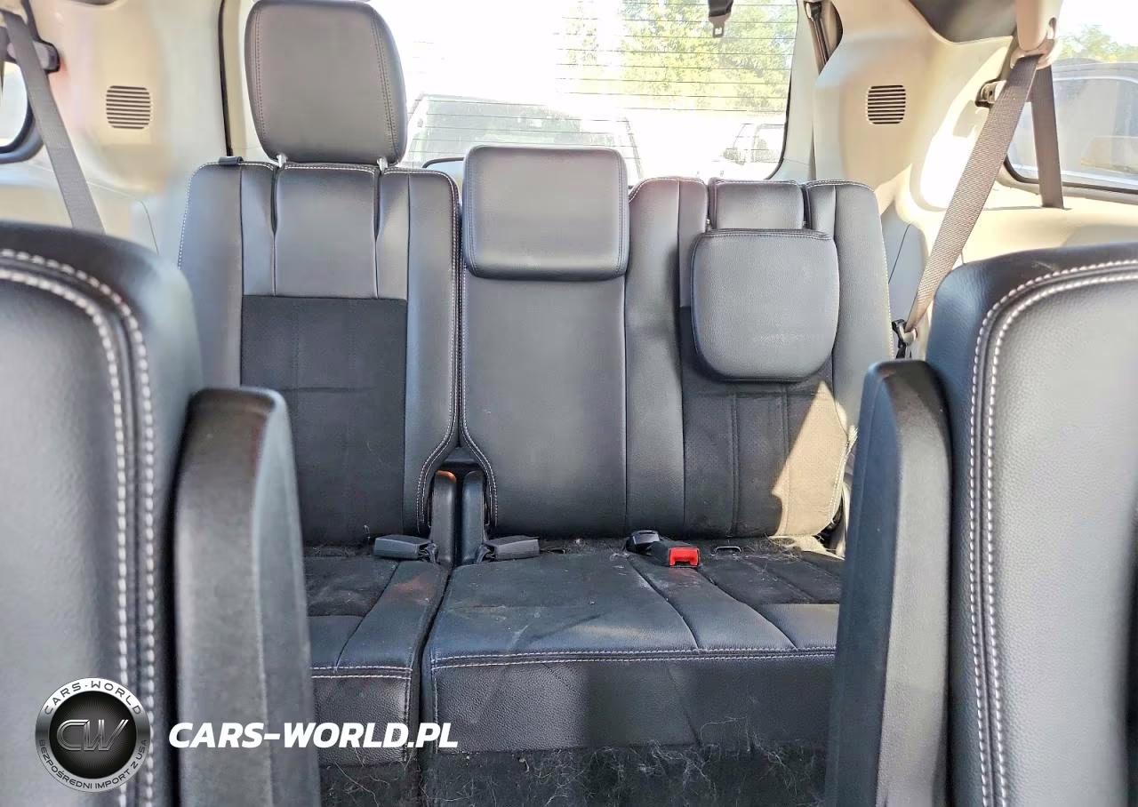 2017 Dodge Grand Caravan Sxt VIN:2C4RDGCG2HR856348 - 10