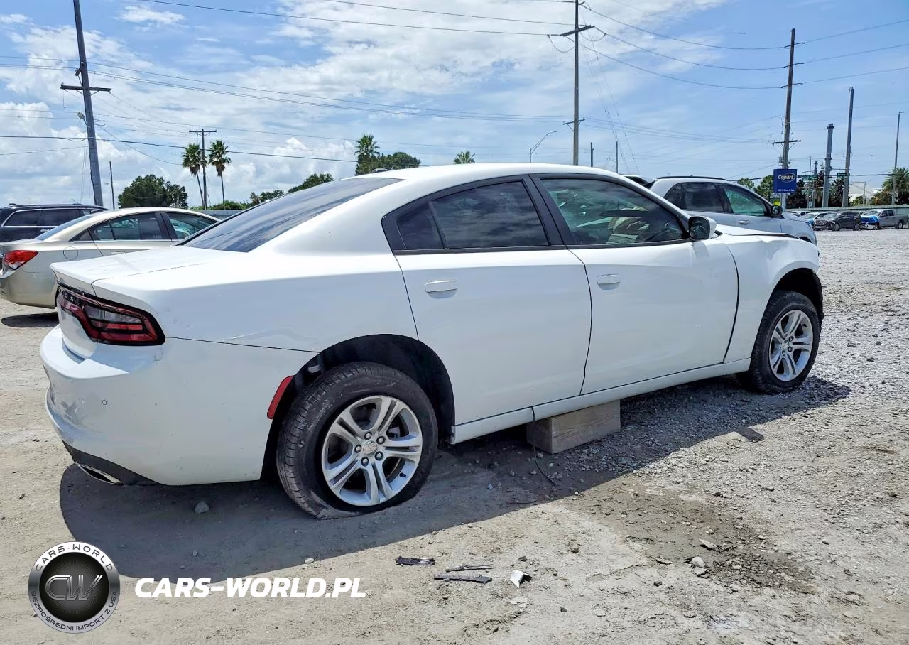 2020 Dodge Charger Sxt VIN:2C3CDXBG2LH126210 - 3