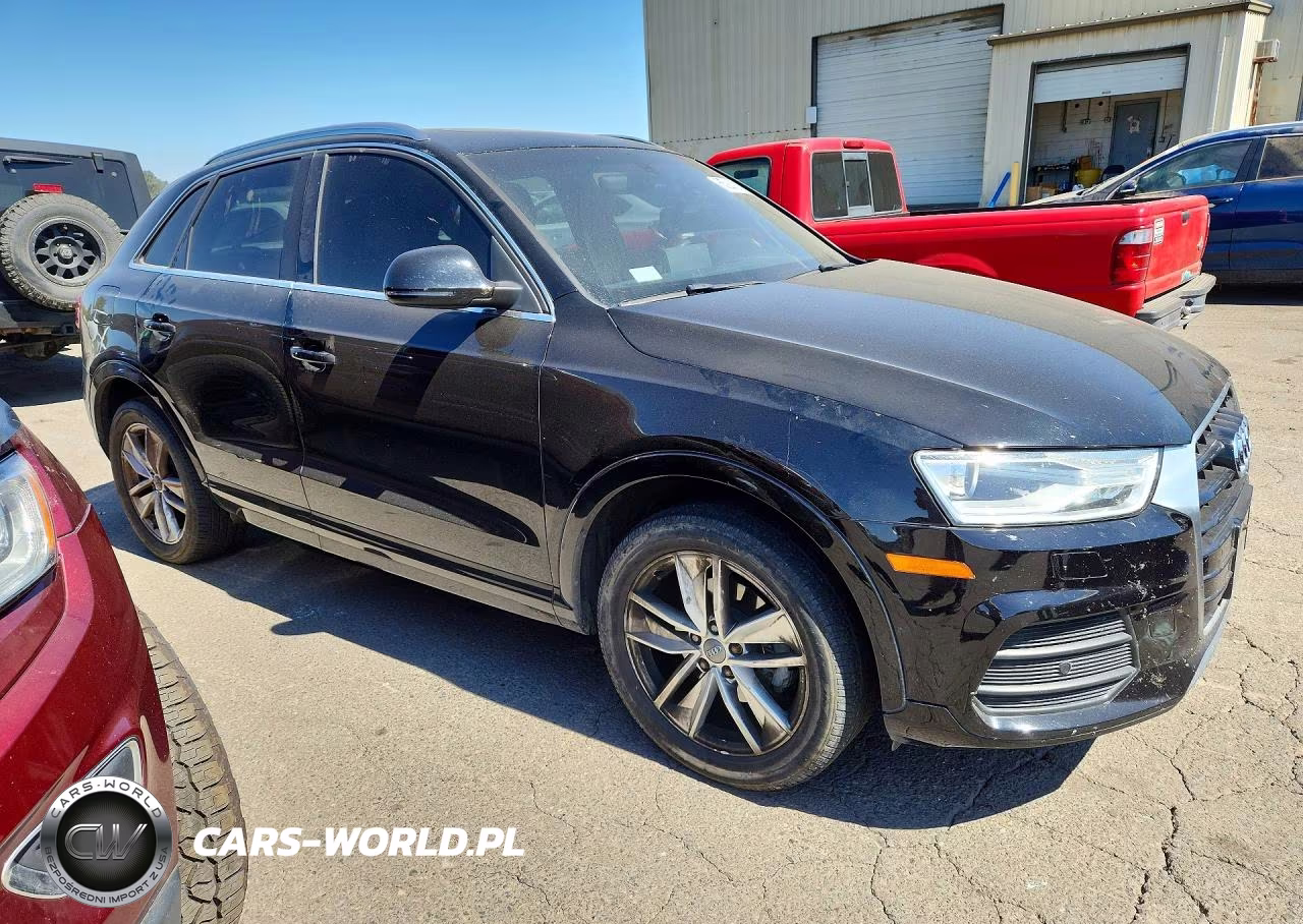 2016 Audi Q3 Premium Plus VIN:WA1BFCFS6GR012719 - 4